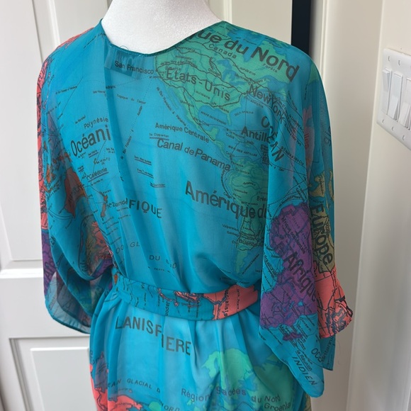 Show Me Your MuMu - A Whole Mu World Kimono Wrap - Size: Small - Picture 6 of 8